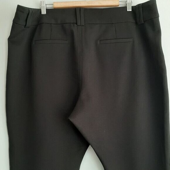 Studio by TORRID / High Waist Ankle Crop Stretch Slim Pants Black Sz 24 R - Picture 6 of 11